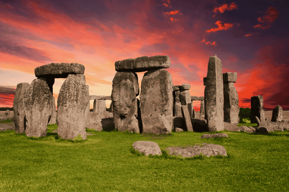 London to Stonehenge: Tickets & Transport